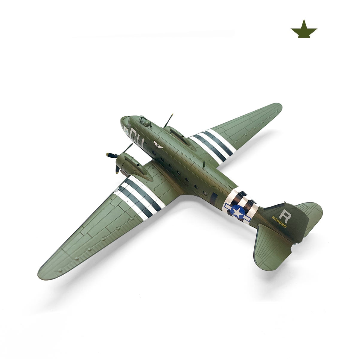 Douglas C-53 Skytrooper 'D-day Doll'